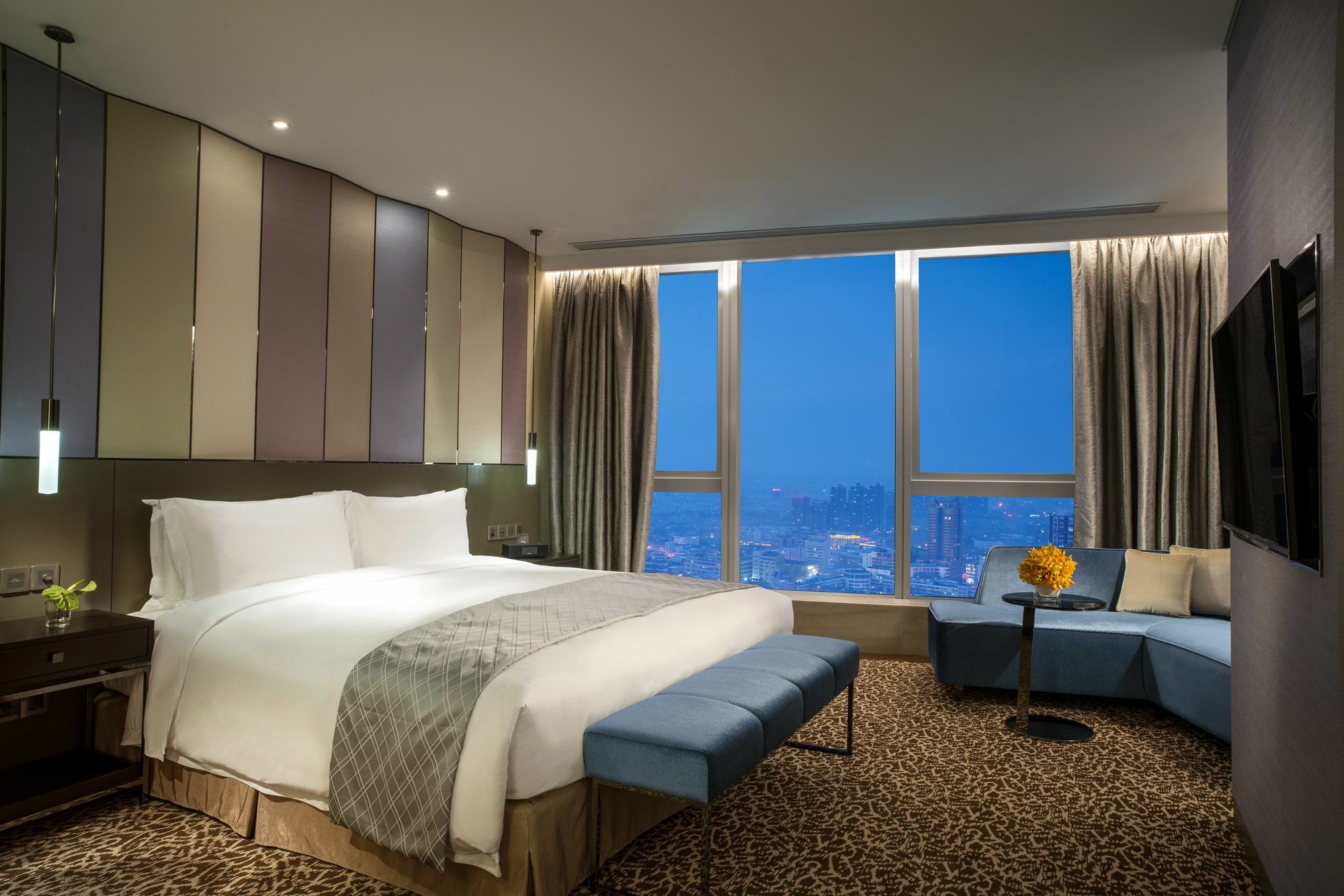 Отель Sofitel Lianyungang Suning Экстерьер фото