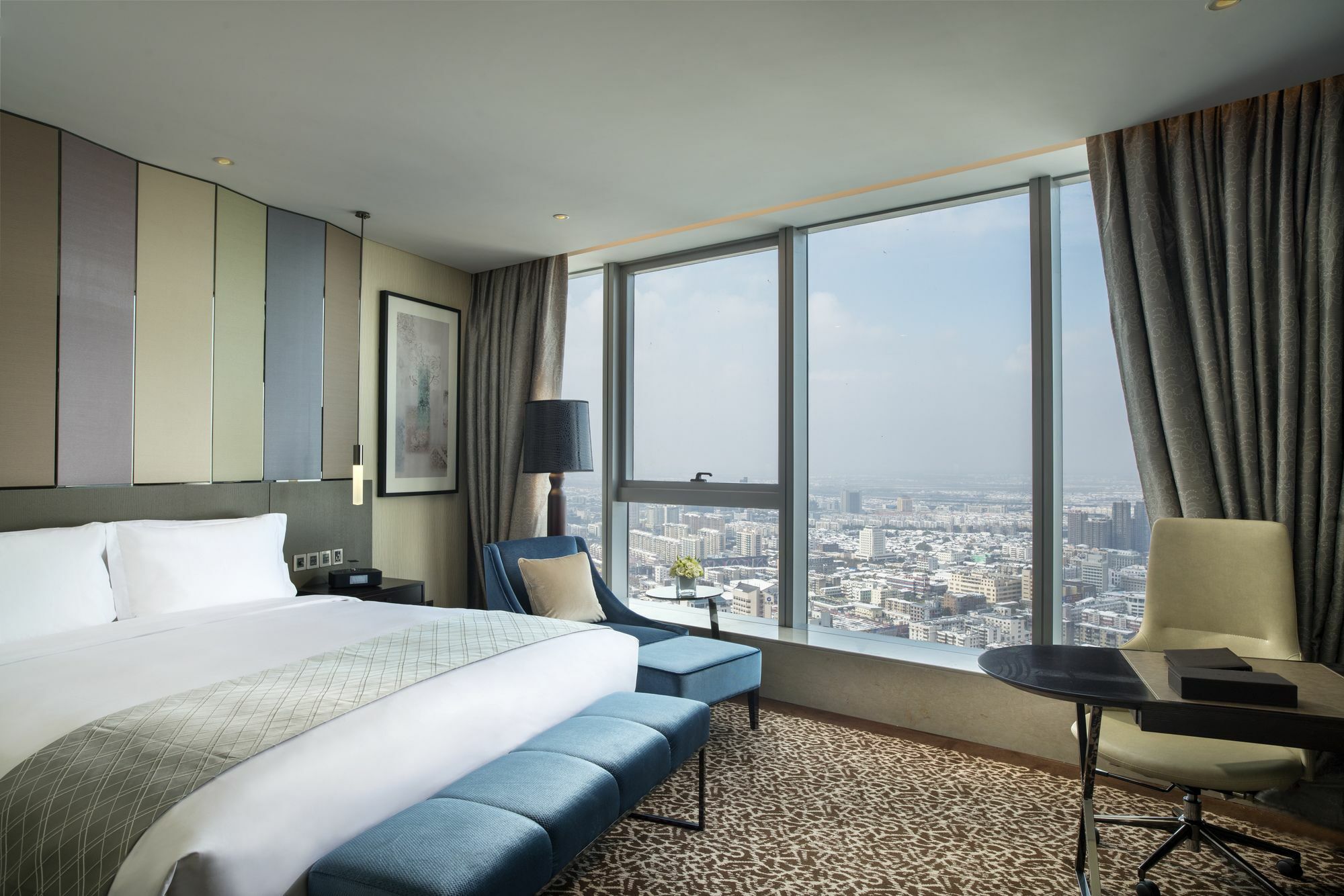 Отель Sofitel Lianyungang Suning Экстерьер фото